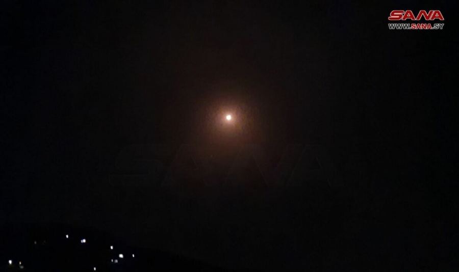 5 قتلى و 7 جرحى في غارات إسرائيلية مكثفة على سوريا